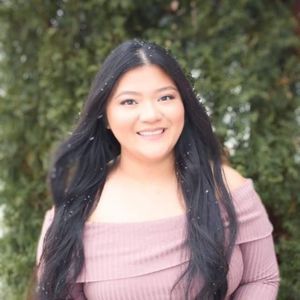 Meet your Posher, April